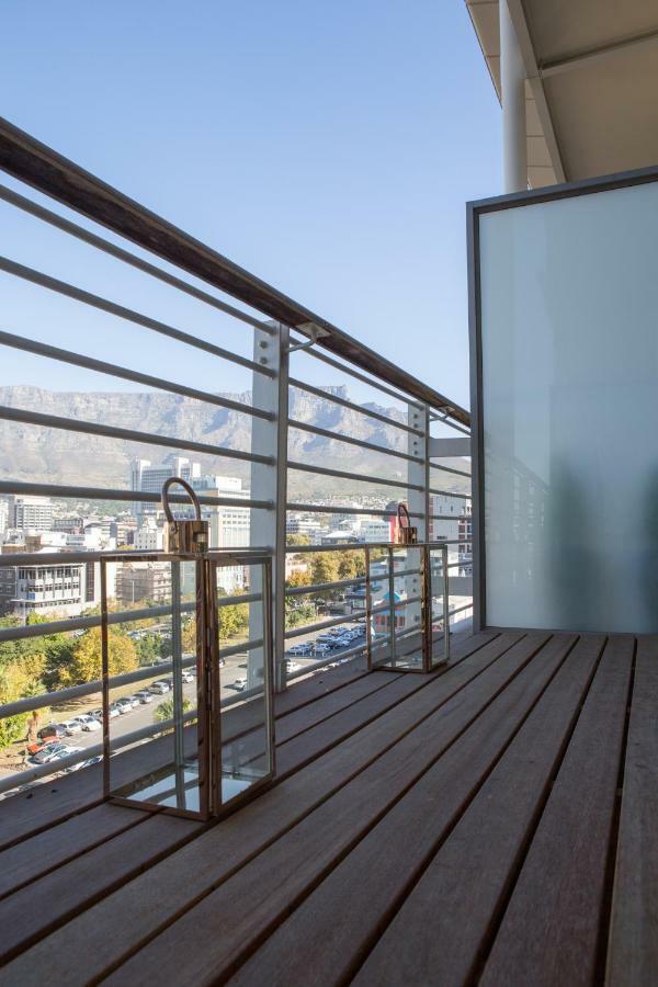 Ferienwohnung Luxurious Loft With Amazing View Of Table Mountain Kapstadt Exterior foto