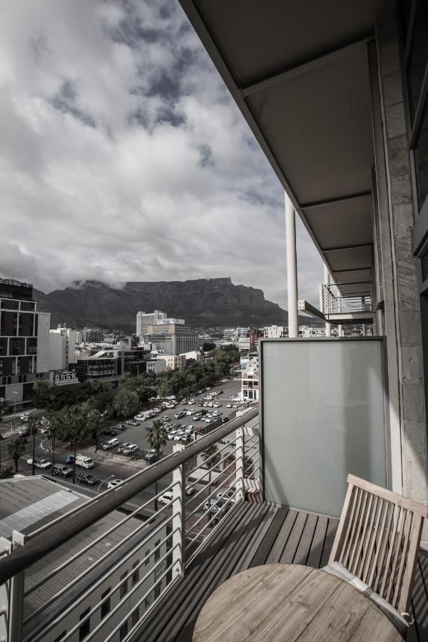 Ferienwohnung Luxurious Loft With Amazing View Of Table Mountain Kapstadt Exterior foto